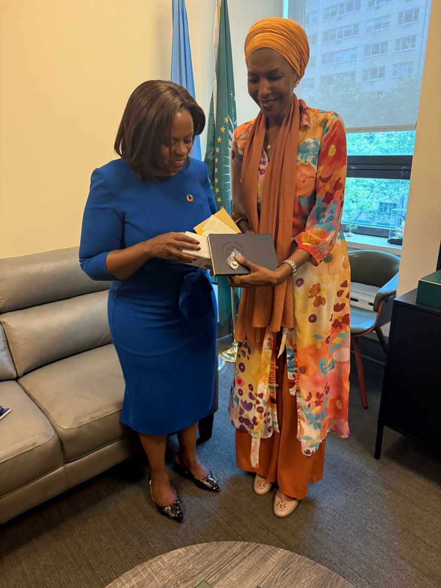 Sanda Ojiambo (@sandaojiambo) on Twitter photo Africa’s economic transformation depends on strong partnerships and bold action. Met with Amb. <a href="/FKMohammed1/">Fatima K. Mohammed</a> to strengthen collaboration between the UN <a href="/globalcompact/">UN Global Compact</a> and the <a href="/_AfricanUnion/">African Union</a>, and to align on next steps for the Global Africa Business Initiative ahead of Africa’s economic transformation depends on strong partnerships and bold action. Met with Amb. <a href="/FKMohammed1/">Fatima K. Mohammed</a> to strengthen collaboration between the UN <a href="/globalcompact/">UN Global Compact</a> and the <a href="/_AfricanUnion/">African Union</a>, and to align on next steps for the Global Africa Business Initiative ahead of