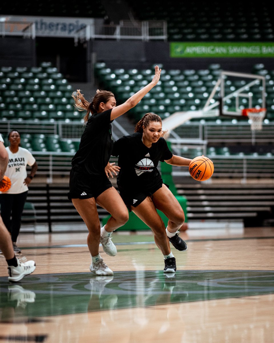 Did you miss us? 

#gobows #sistahhood