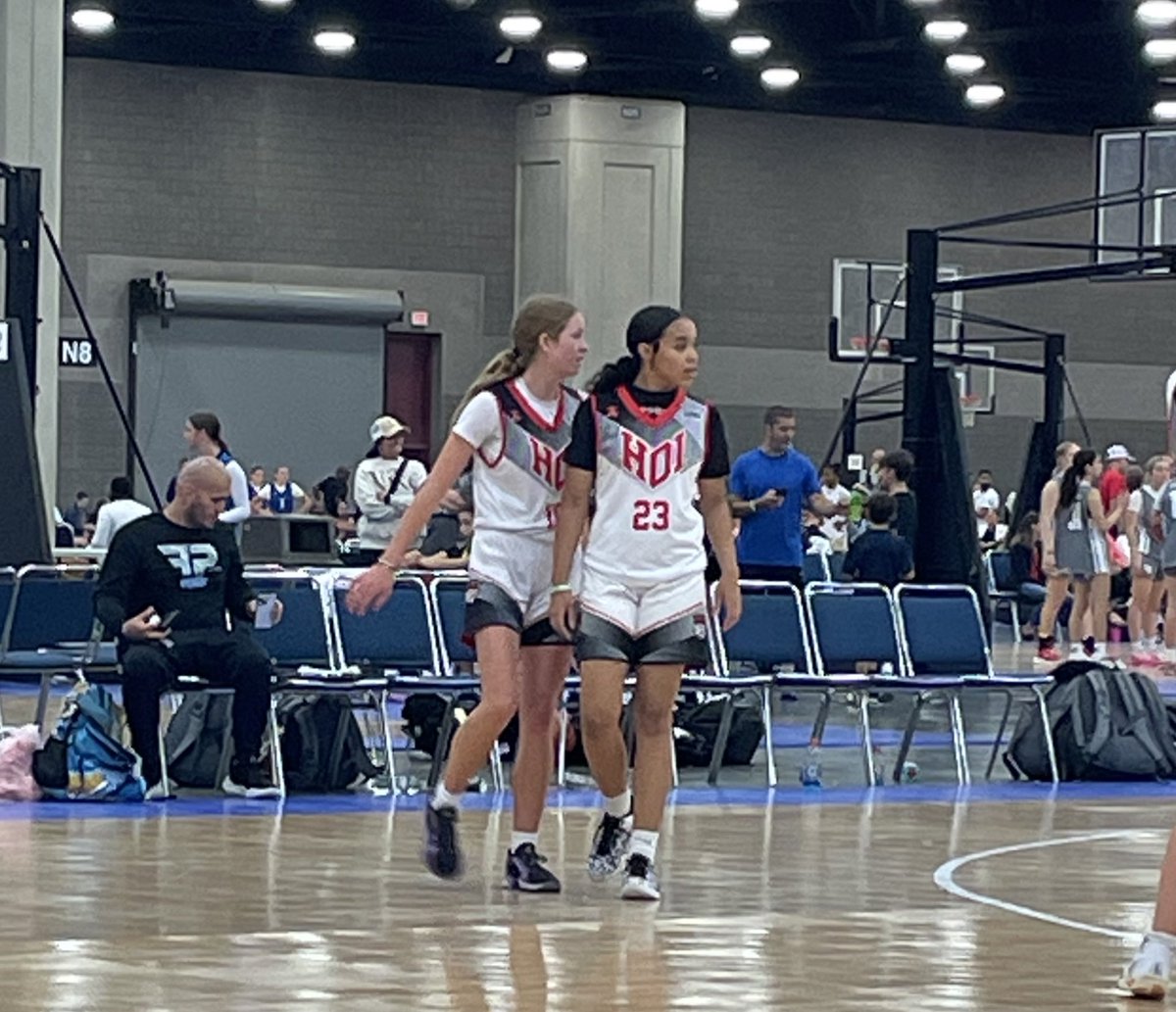 Lilly Prehn (@lprehn10) on Twitter photo 3-0 so far down in Louisville. Tomorrow we play at 11:27am possibly followed by a 4pm game for Platinum Championship. #heart <a href="/HeartofIllinois/">Heart of Illinois</a> 3-0 so far down in Louisville. Tomorrow we play at 11:27am possibly followed by a 4pm game for Platinum Championship. #heart <a href="/HeartofIllinois/">Heart of Illinois</a>
