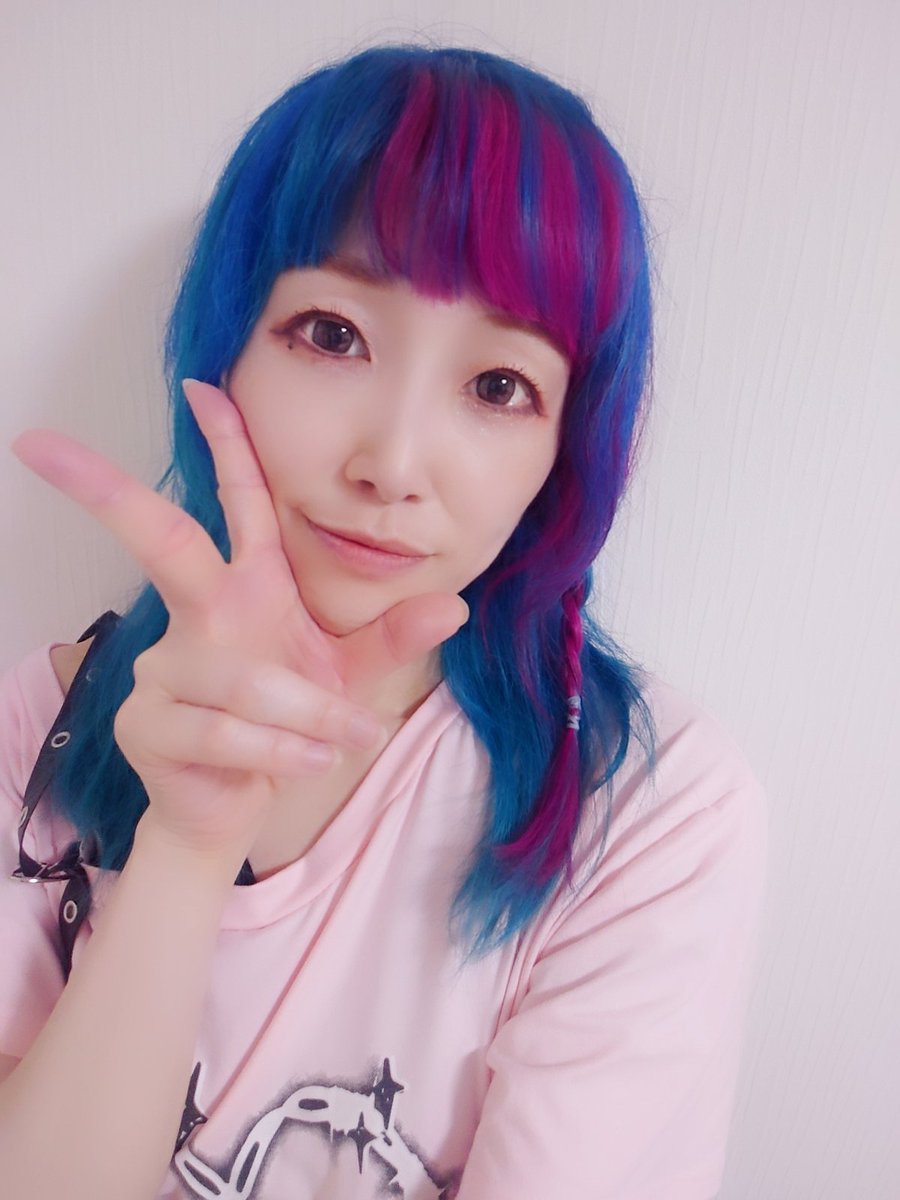 おはよ🍵🌂☁
今日も頑張ろー٩(๑òωó๑)۶✨️

8/2(土)18:00〜
FIRST ONE MAN LIVE
#ハジマリノオト
🎫ochatap.base.shop
どうかよろしくお願いします🙇‍♀️

80枚目標までまだあと48枚🔥
#おちゃ🍵 
#役者 #シンガーソングライター