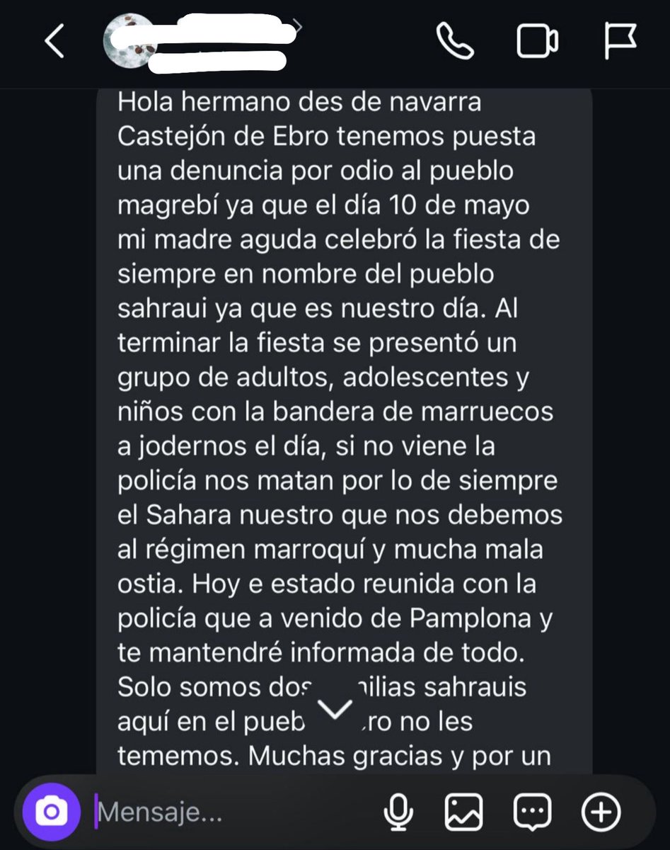 El pasado mes de mayo recibí este mensaje de una joven saharaui. La cacería racial que sufren muchos saharauis por parte de marroquíes en España, no es un tema que interese denunciar ya que rompe el relato, en este caso, este nazismo, hay que protegerlo.