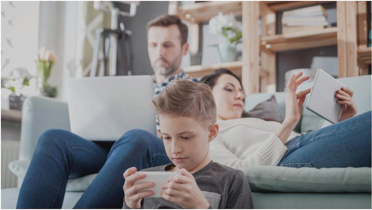 According to a new report by Telecom Advisory Services, WiFi will contribute up to $2.4T of annual economic value by 2027. WiFi is an American success story that has and will power our economy for years to come. Click the link for details: comca.st/45Epnjv