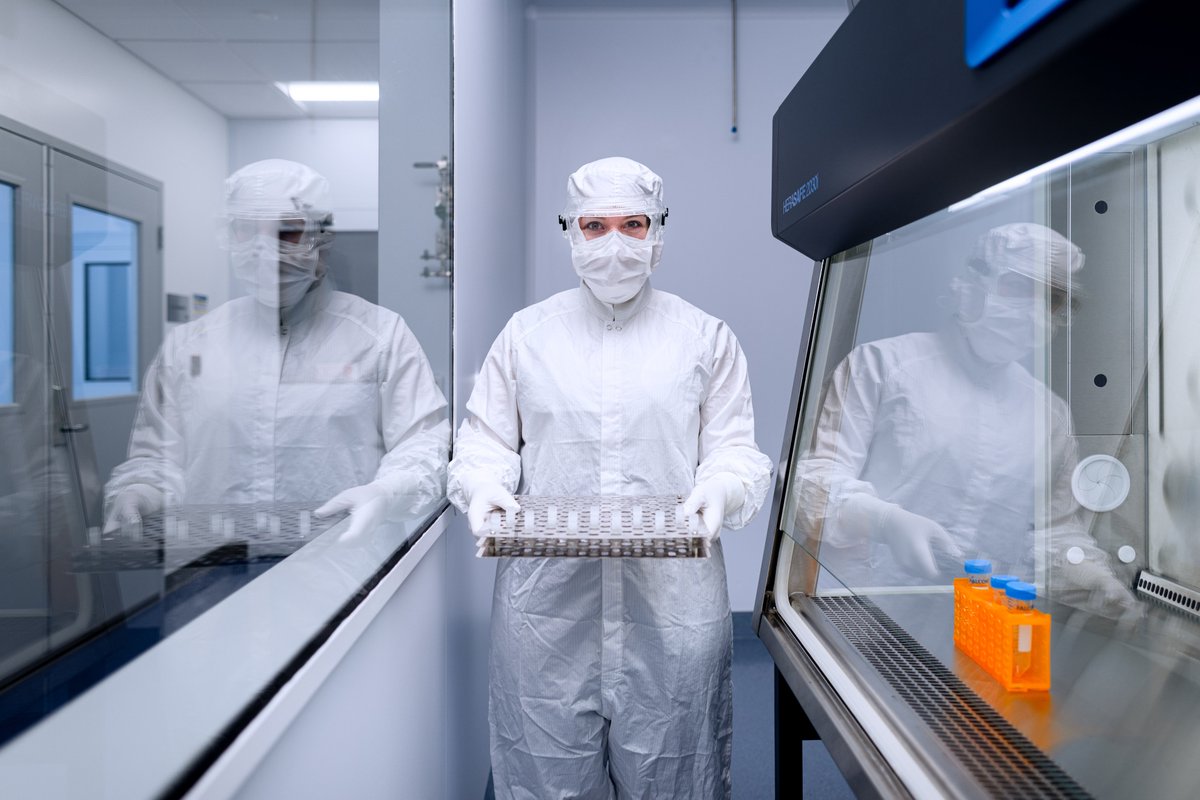 At RoslinCT, commercial manufacturing is about more than capacity. We understand what it takes to bring advanced therapies to market because we’ve built the systems, teams, and infrastructure to make it happen. 
Partner with us: lnkd.in/e6zW4H-h