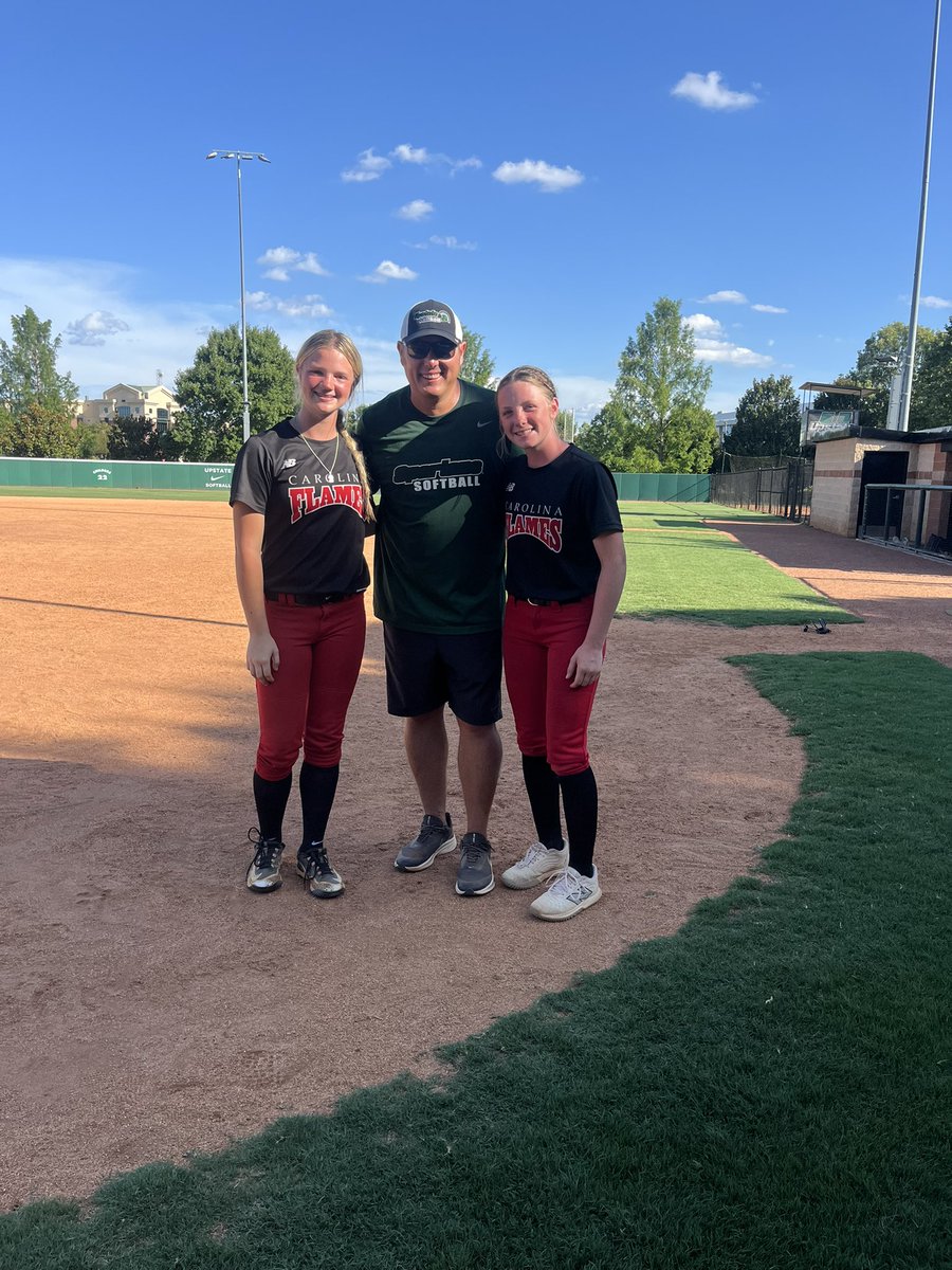 Thank you <a href="/UpstateSoftball/">USC Upstate Softball</a> <a href="/PACKUPSTATE/">bryan pack</a> for a great camp today! Thank you so much to all of the coaches for all of the feedback! <a href="/carolinaflames1/">Carolina Flames Softball</a>