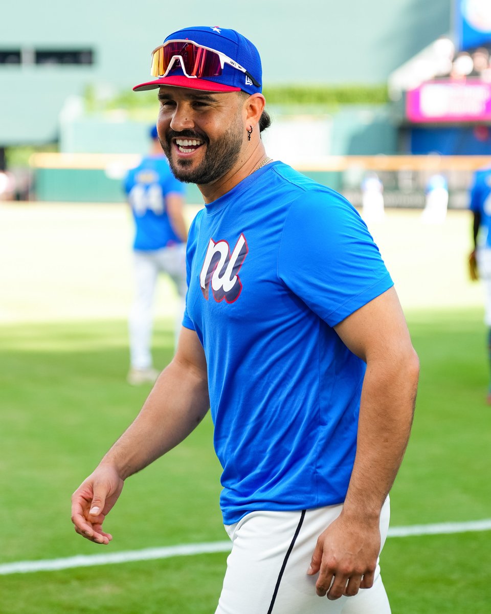Cascabeles dispuestos a cambiar a Eugenio Suárez en la MLB 2025