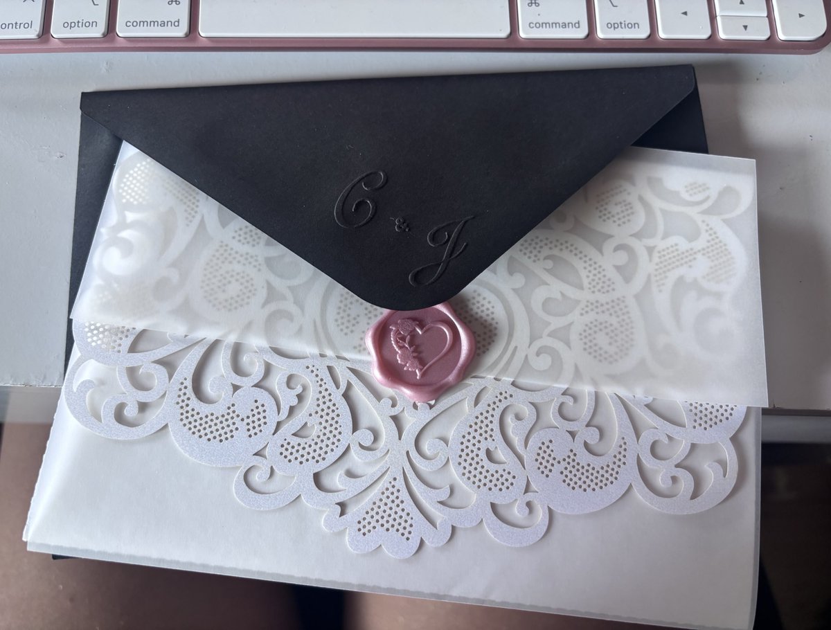 fairyytaleswift's tweet image. time for another wedding DIY! our invites !! LOOK AT THESEEE (not finished yet)