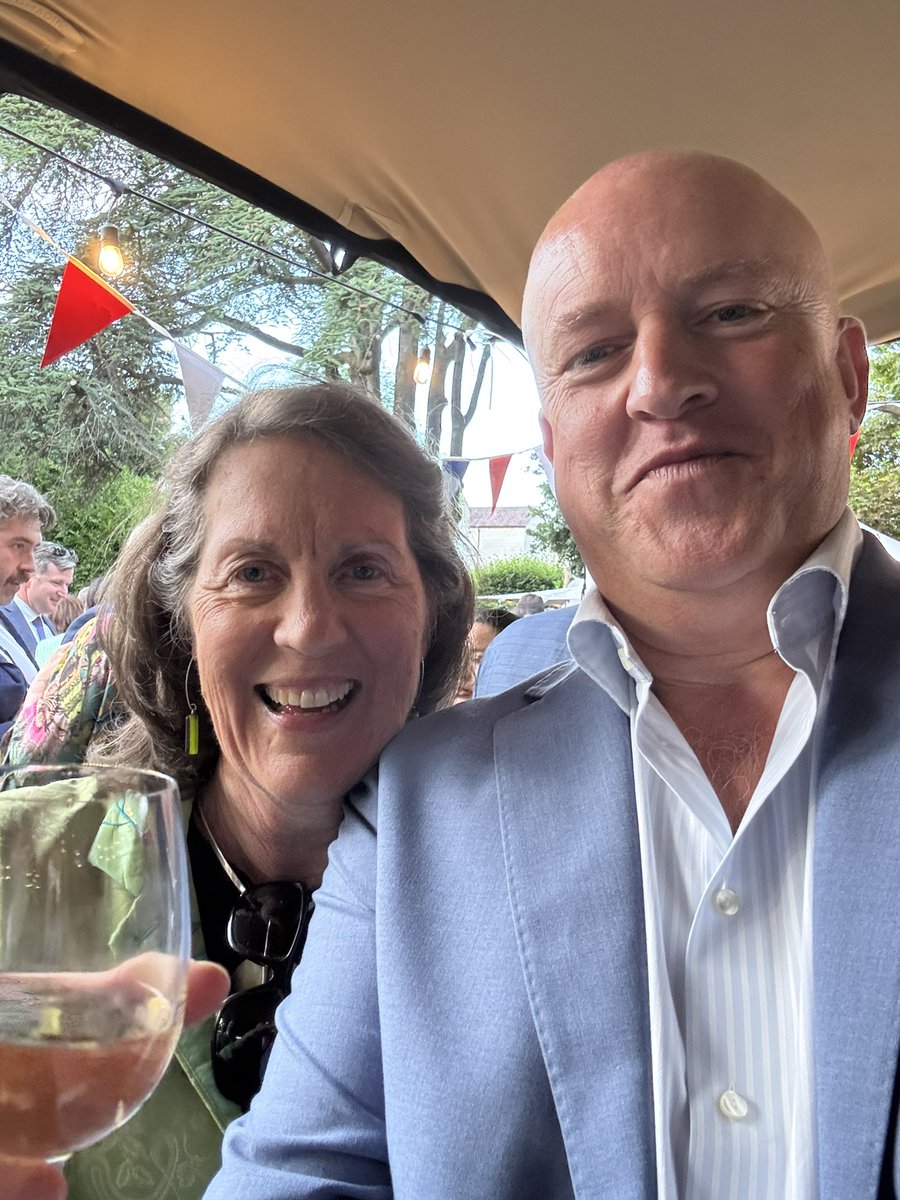 carthy_aubrey's tweet image. Celebrating #BastilleDay2025 !! Honoured to mark France’s national day 🇫🇷with friends and fellow guests. Vive la France! #BastilleDay #14Juillet HE Ambassador @CelinePlace , @ivanabacik , @GeorgeLawlorTD @FranceinIreland