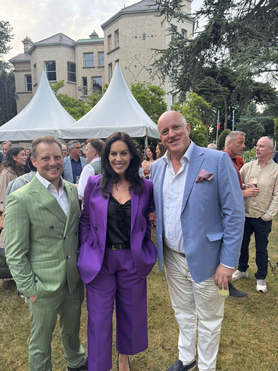 carthy_aubrey's tweet image. Celebrating #BastilleDay2025 !! Honoured to mark France’s national day 🇫🇷with friends and fellow guests. Vive la France! #BastilleDay #14Juillet HE Ambassador @CelinePlace , @ivanabacik , @GeorgeLawlorTD @FranceinIreland