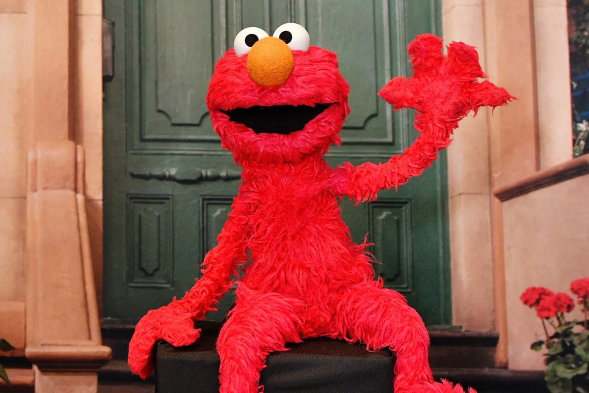Neo-Nazis are calling Elmo “Mein Fur”
