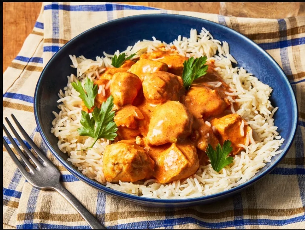 VeiledGlory's tweet image. Making my guys favorite tonight!
What are y'all having for dinner?