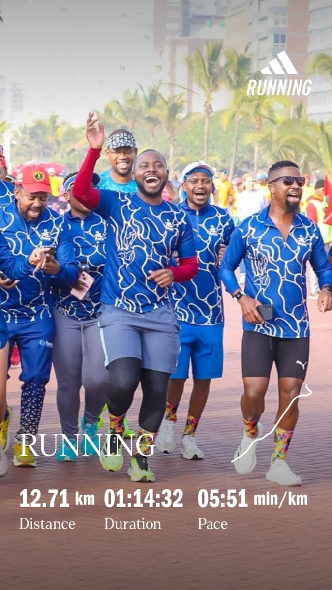 Sir_Ven_JoaquiN's tweet photo. #RunningWithSoleAC
#RunningWithTumiSole
@RunningWithTum1
#SirVen
#SpiritualRunner
#TebzaRun
#IamTheProcessIamTheProgramme
#NoPainNoGain
#IFearFokol
Road to Sanlam Cape Town Marathon.
Boom! Bhala lapho. I ran. https://t.co/PX3wHOP3jS