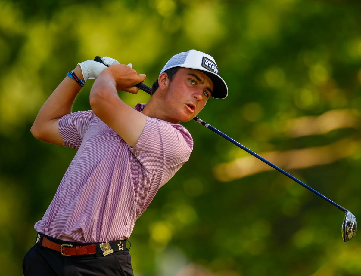 VandyMGolf's tweet image. A big 👏👏👏 to Michael Riebe on qualifying for the 125th U.S Amateur by finishing T-4th (-1) at the Final Qualifier in Rancho Santa Fe

⚓️⬇️

#AnchorDown