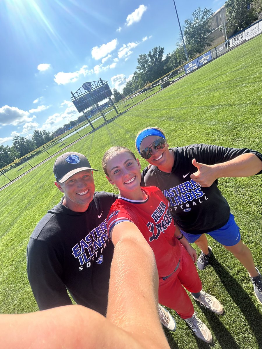 Aly Smith (@aly_smith78) on Twitter photo Had an amazing day at EIU with <a href="/gbickers22/">Grace Bickers</a>, <a href="/olivia_jaromin/">Olivia “OJ” Jaromin 2027</a> and <a href="/IMRangel2027/">Irene Rangel</a>. What an amazing atmosphere and campus! Thank you to <a href="/Coach_KPaulson/">Kristi Paulson - EIU Softball</a> and <a href="/coachDp16/">Dan Paulson</a>! <a href="/EIU_Softball/">Eastern Illinois Softball</a> Had an amazing day at EIU with <a href="/gbickers22/">Grace Bickers</a>, <a href="/olivia_jaromin/">Olivia “OJ” Jaromin 2027</a> and <a href="/IMRangel2027/">Irene Rangel</a>. What an amazing atmosphere and campus! Thank you to <a href="/Coach_KPaulson/">Kristi Paulson - EIU Softball</a> and <a href="/coachDp16/">Dan Paulson</a>! <a href="/EIU_Softball/">Eastern Illinois Softball</a>