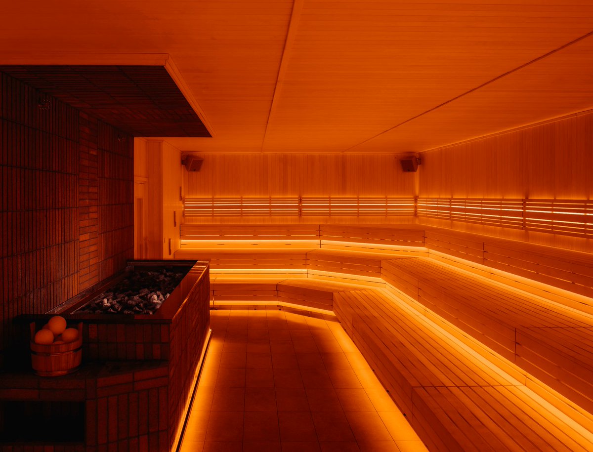 lifeofbi's tweet image. Wellness is longer just a trend, it’s a movement.
Social wellness club Othership just raised $8.5M, with Winklevoss Capital + Kerry Washington, Bradley Beal & others, to power expansion across NYC’s thriving wellness scene.
Born from a solo sauna-and-ice-bath meets breathwork…