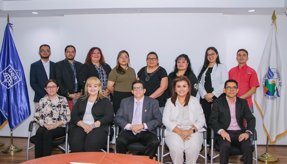Comercio&Negocios (@comercionegoci1) on Twitter photo La <a href="/UGB_SV/">Universidad Gerardo Barrios</a> y <a href="/camarasal/">Cámara de Comercio e Industria de El Salvador 🇸🇻</a> firmaron un acuerdo de colaboración para fortalecer el desarrollo académico, empresarial y social en la región oriental del país.
Te lo contamos aquí acortar.link/Wzzjrh La <a href="/UGB_SV/">Universidad Gerardo Barrios</a> y <a href="/camarasal/">Cámara de Comercio e Industria de El Salvador 🇸🇻</a> firmaron un acuerdo de colaboración para fortalecer el desarrollo académico, empresarial y social en la región oriental del país.
Te lo contamos aquí acortar.link/Wzzjrh