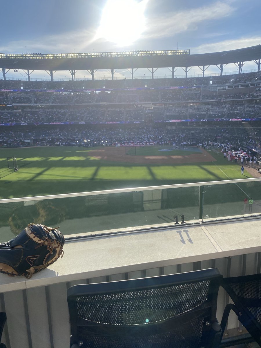dlangston22's tweet image. My seats for tonight! Let’s Go
