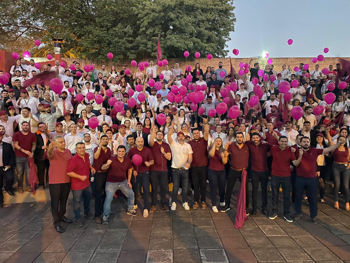 Rumbo a las elecciones en Derecho UNA. Ya se inscribió la lista de abogados que prometen la renovación en la Facultad de Derecho UNA 
Como candidatos al Consejo Directivo por el sector no docente se postulan Enrique “Kike” Quintana, Carlos “Cabra” Cabrera y Edgar Ríos Parquet.