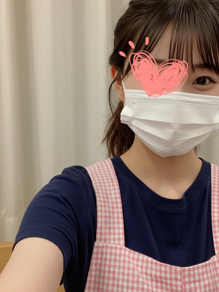 おはよー
今日の看護師さんです。
可愛い？