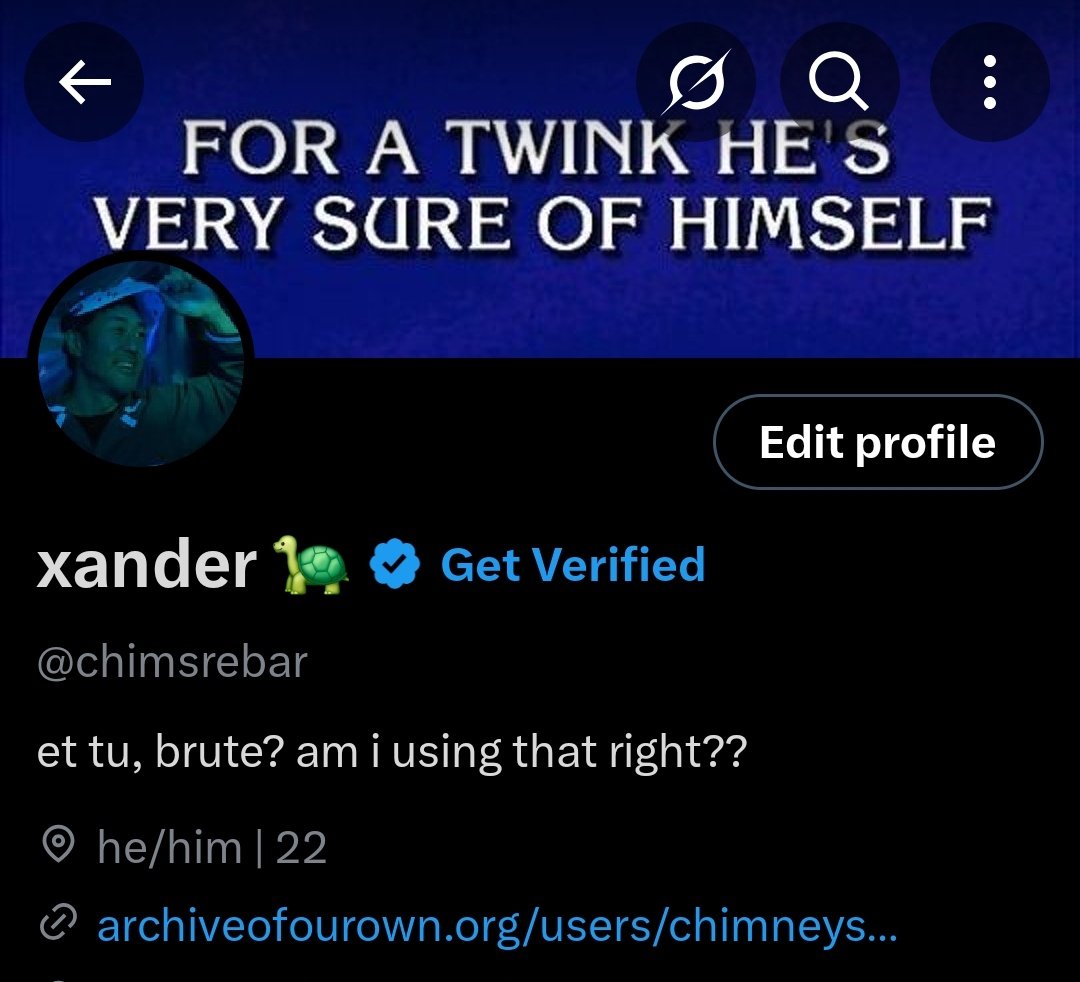 chimsrebar's tweet photo. spot the difference xander edition https://t.co/8Em9qv1A3e