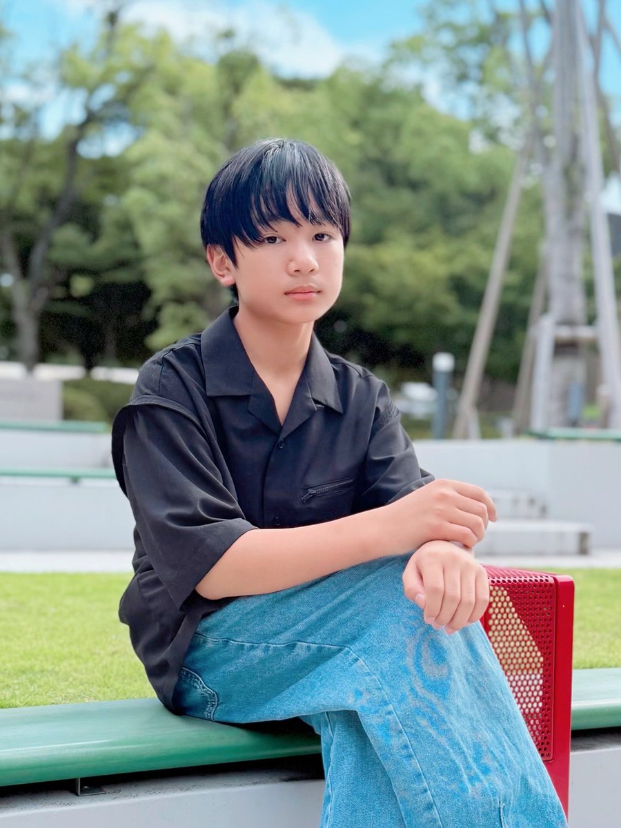おっはよー！
今日は大掃除だよ。
来週末から夏休み！
二学期制なので、通知表は秋だよ。

 #もうすぐ夏休み  #小学生男子