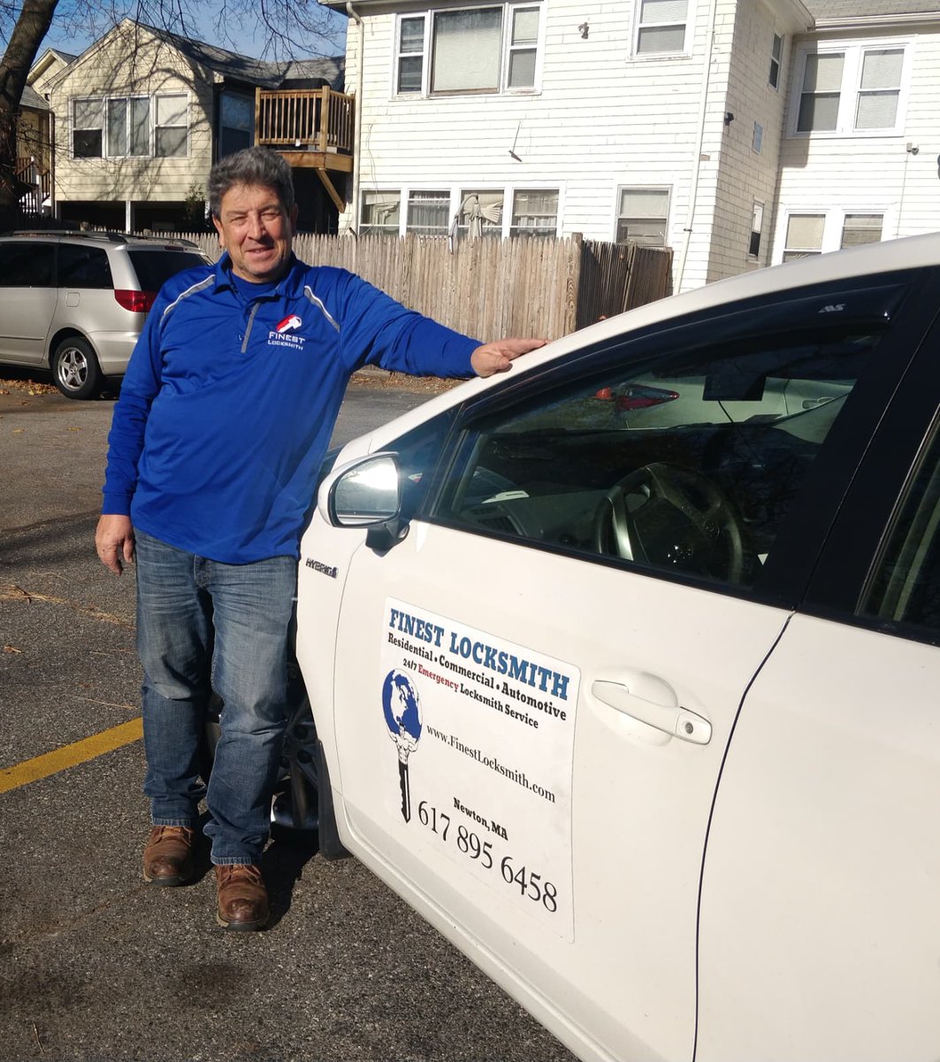 FinestLocksmith tweet picture