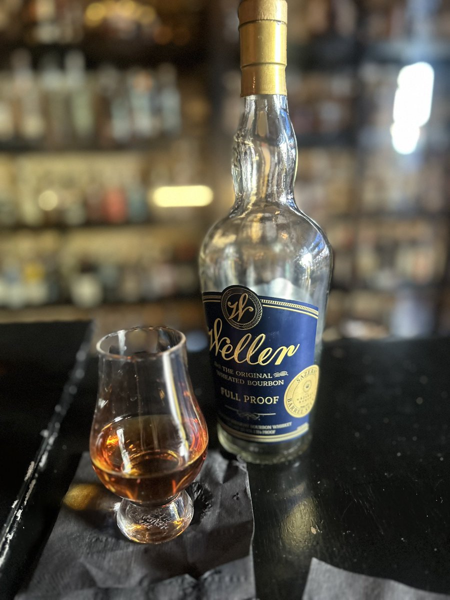 JB_TheLastDrop's tweet photo. Finally got to try #StarHillFarm at @WhiskeyHouseSD & finished off their #WellerFullProof private barrel. Such a damn good pick. https://t.co/6jvruIAJcj