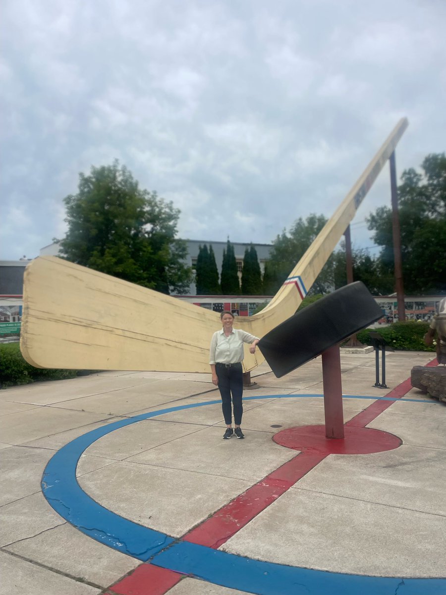 AngieCraigMN's tweet image. Check out this hockey stick in Eveleth! It's the world's largest! I can't wait to represent the State of Hockey in the U.S. Senate. 🏒