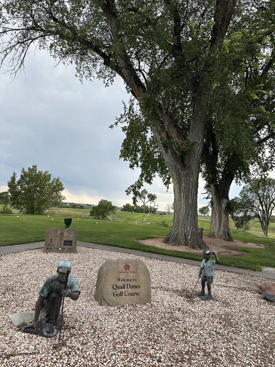 BMPHeroLLC's tweet image. Stop #5 Quail Dunes Golf Course in Fort Morgan, CO. Last stop of the day and one final round of applause for DAY 1 of the BMP Hero Road Trip 👏👏👏