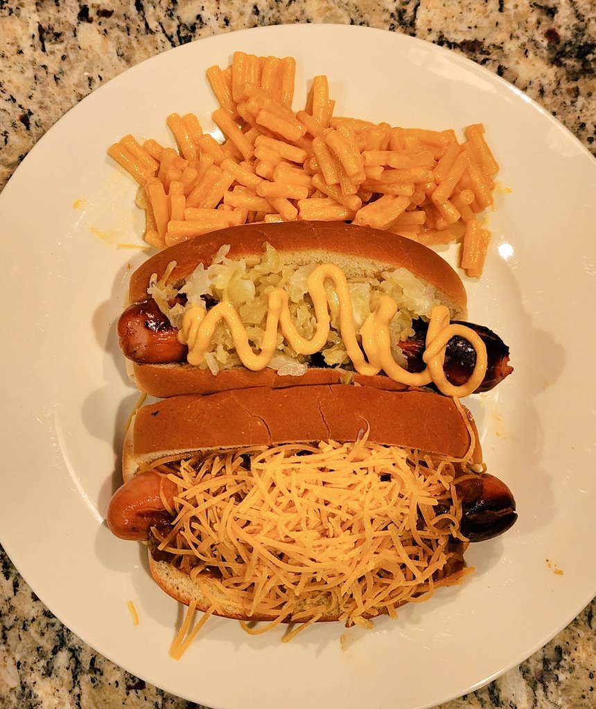 In the lab (my kitchen)
Doing experiments (making hotdogs)
Confirming science (eating like a child)