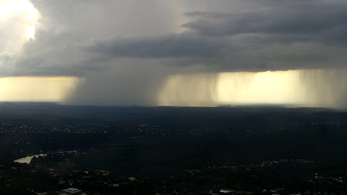 Heavy downpours now over NW Travis County.