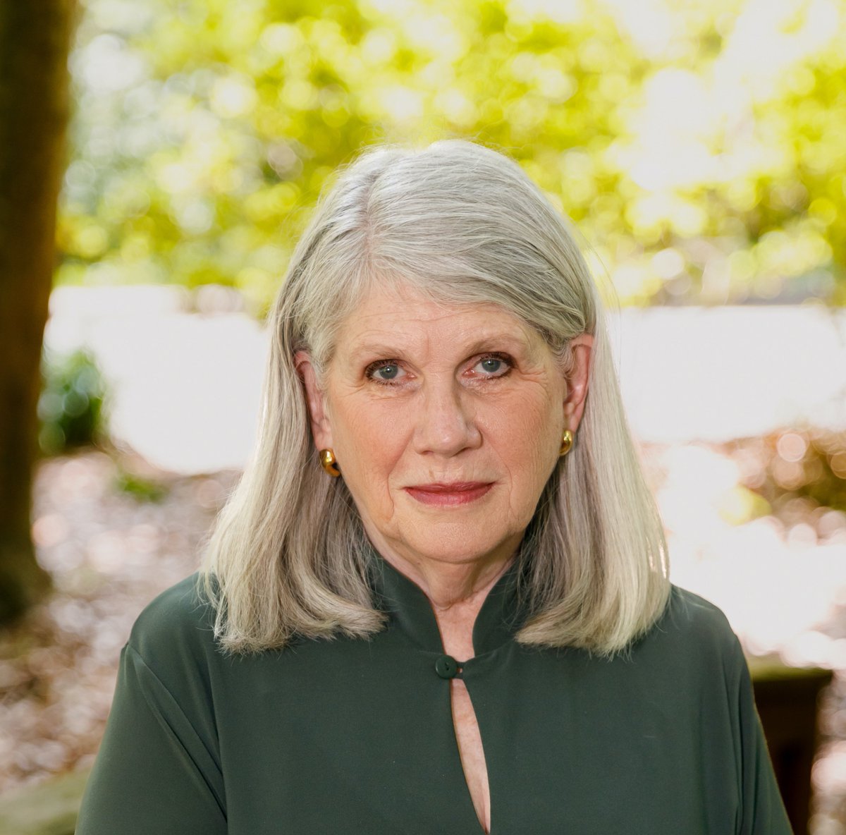 Regal House Publishing (@regalhouse1) on Twitter photo We're so excited - this Thurs, July 17, at 6pm Nell Joslin, author of Measure of Devotion, is going to be in conversation with Val Nieman, author of Upon the Corner of the Moon, at the fabulous <a href="/ScupBooks/">Scuppernong Books</a> !! #shoplocal scuppernongbooks.com/event/2025-07-⦠We're so excited - this Thurs, July 17, at 6pm Nell Joslin, author of Measure of Devotion, is going to be in conversation with Val Nieman, author of Upon the Corner of the Moon, at the fabulous <a href="/ScupBooks/">Scuppernong Books</a> !! #shoplocal scuppernongbooks.com/event/2025-07-ā¦