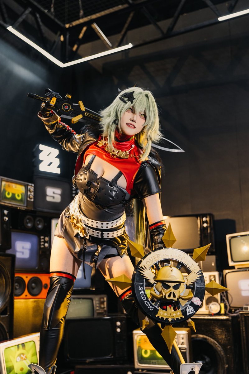 Cosplay/コスプレ

Anime Expo 2025 Day 2

ゼンレスゾーンゼロ/キング・シーザー 
ZenlessZoneZero/ Caesar King 

#ゼンゼロ              #zzzeroCosplay #zzzzero  #ゼンゼロ1周年  #Caesarking #シーザー #Caesar