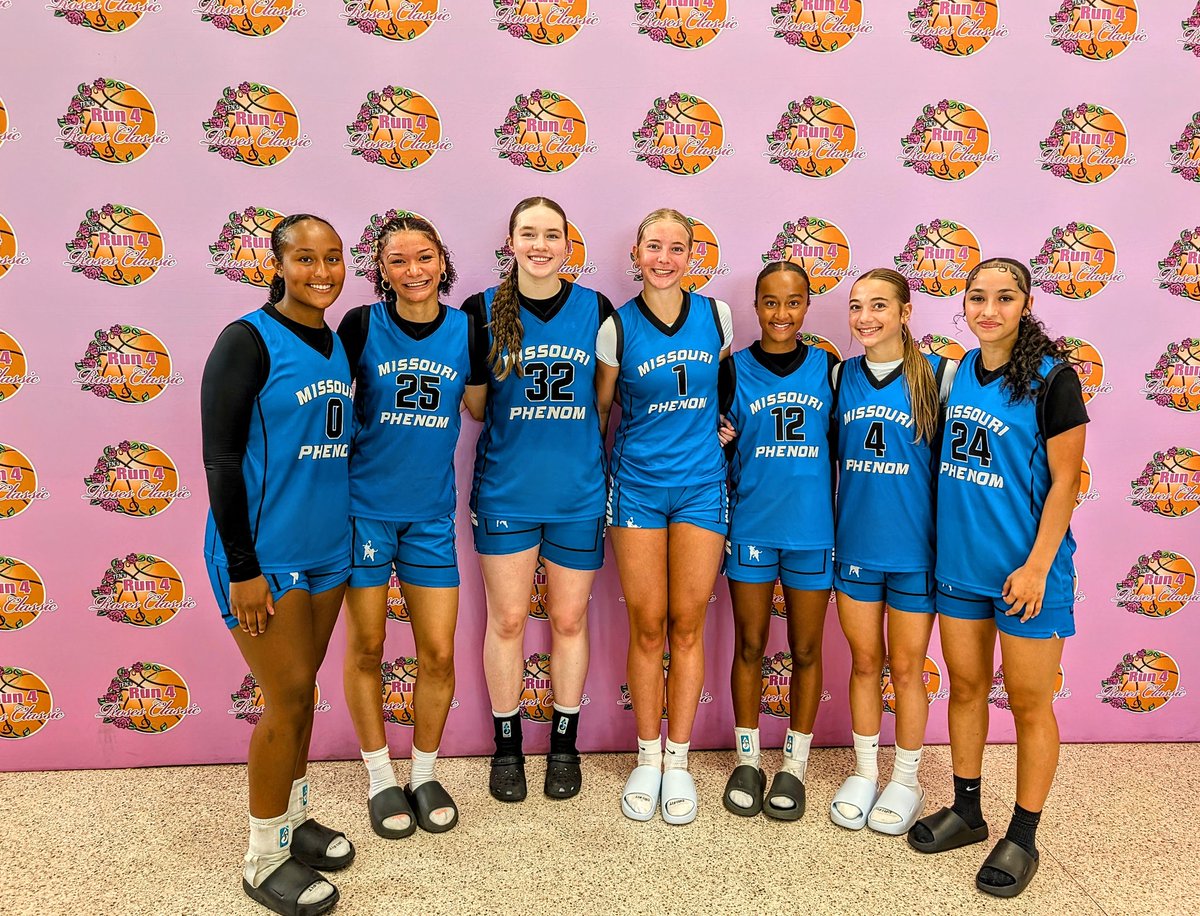 crva51's tweet image. Loved watching My girls @BrayleeVasa
@KenzliVasa
play together @TFNsRun4Roses!
@nebraskaphenom