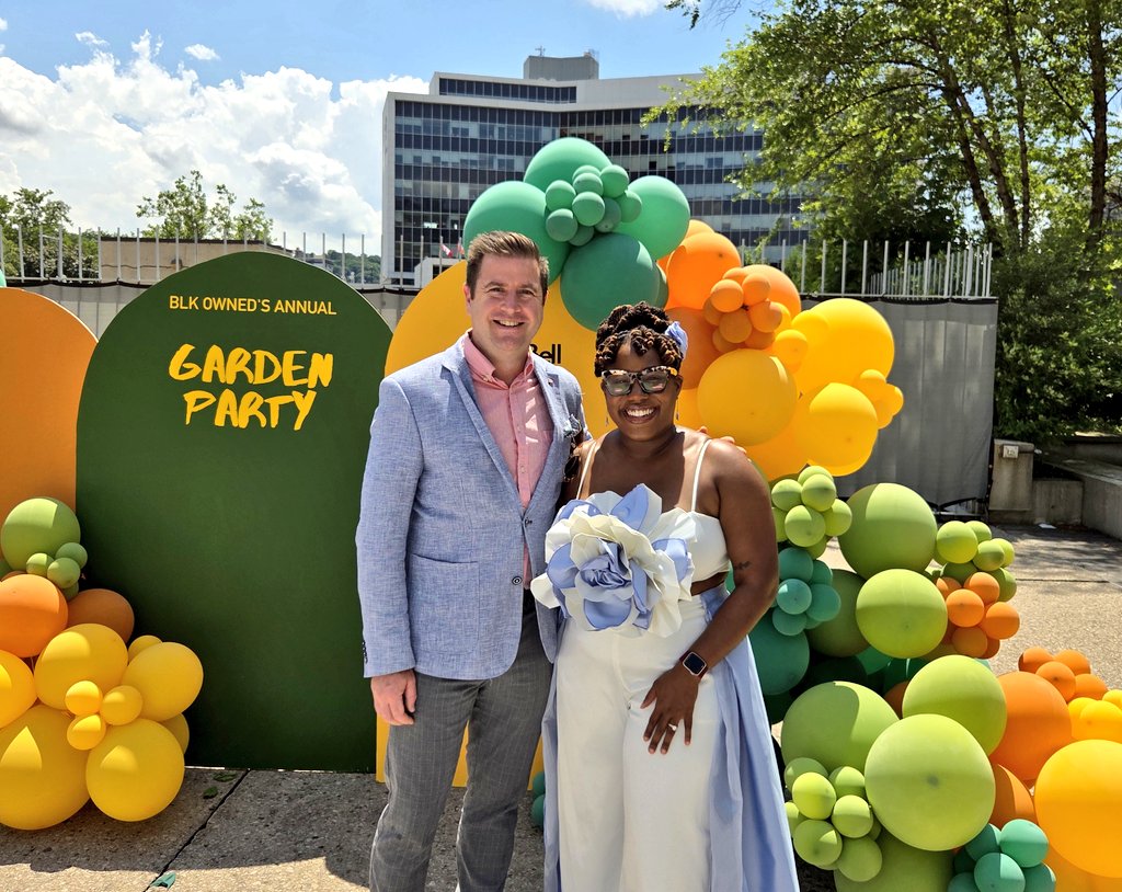 JohnPaulDanko's tweet image. Truly spectacular afternoon at the BLK OWNED Garden Party and Fundraiser - celebrating #HamOnt Black-owned businesses & entrepreneurs.
Congratulations to all the award winners & nominees! 🏆
