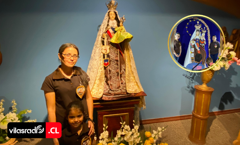 VilasRadio's tweet photo. ⛪🤎🤍💛EL SERVICIO DE LOS CENTINELAS Y CAMARERAS DEL SANTUARIO DE LA TIRANA
💻📲Revisa la nota completa en: https://t.co/0NfdxmJEbE
#LaTirana #Iquique #Arica #Antofagasta #Tarapacá #Tamarugal #VirgenDelCarmen #FeyDevocion https://t.co/Yv3vRni57f
