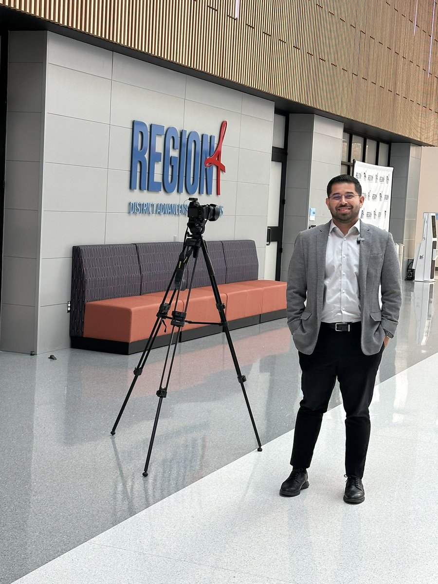 _mr_becerra's tweet image. My team and I really enjoyed Region 4’s  Assistant Principal Conference! Can’t wait to see my portion of the recording. We’re bringing back strategies that support student achievement and teacher development. #R4APCon @kdparrott @R4Leaders