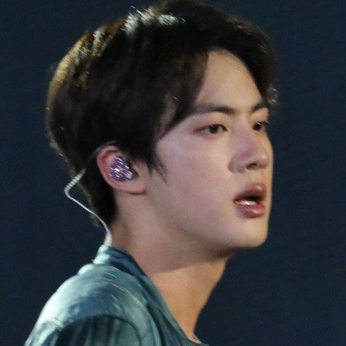 yamira🐈‍⬛🐾 (@jinyamira765) on Twitter photo 