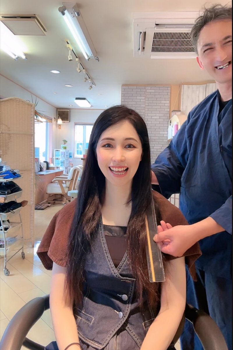 ヘアドネーション✨
31センチ以上伸びたので
お願いしました✂︎
〒870-0030 
大分県大分市三芳２０４７−７
Ｌｕｃｙ’ｓさんはヘアドネーション
対応美容院です！
☎️ 097-544-4607
#ヘアドネーション #おおいた #大分県