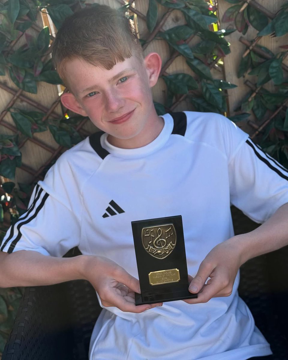 A huge well done to year 6 pupil Oliver who has completed his grade 5 standard cornet assessment! This is a huge achievement for someone his age. Listen to one of his performances on #soundcloud on.soundcloud.com/4G1Y4obtQVuoWw… <a href="/NCEA_GD_Primary/">NCEA Grace Darling C of E Primary School</a>