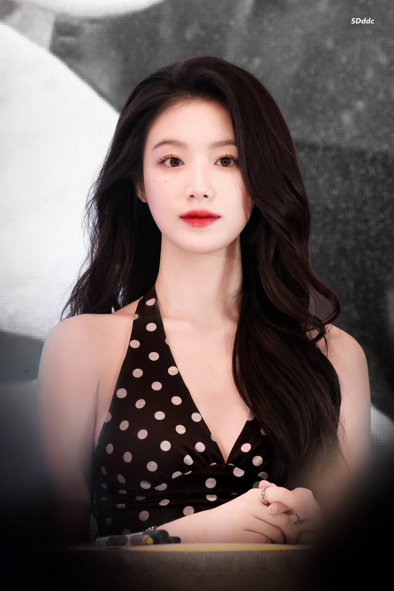 SDddc_shu106's tweet image. 250715
๐ค๐ค๐ค
#์ํ #SHUHUA #่่ฏ
#์์ด๋คย #idle