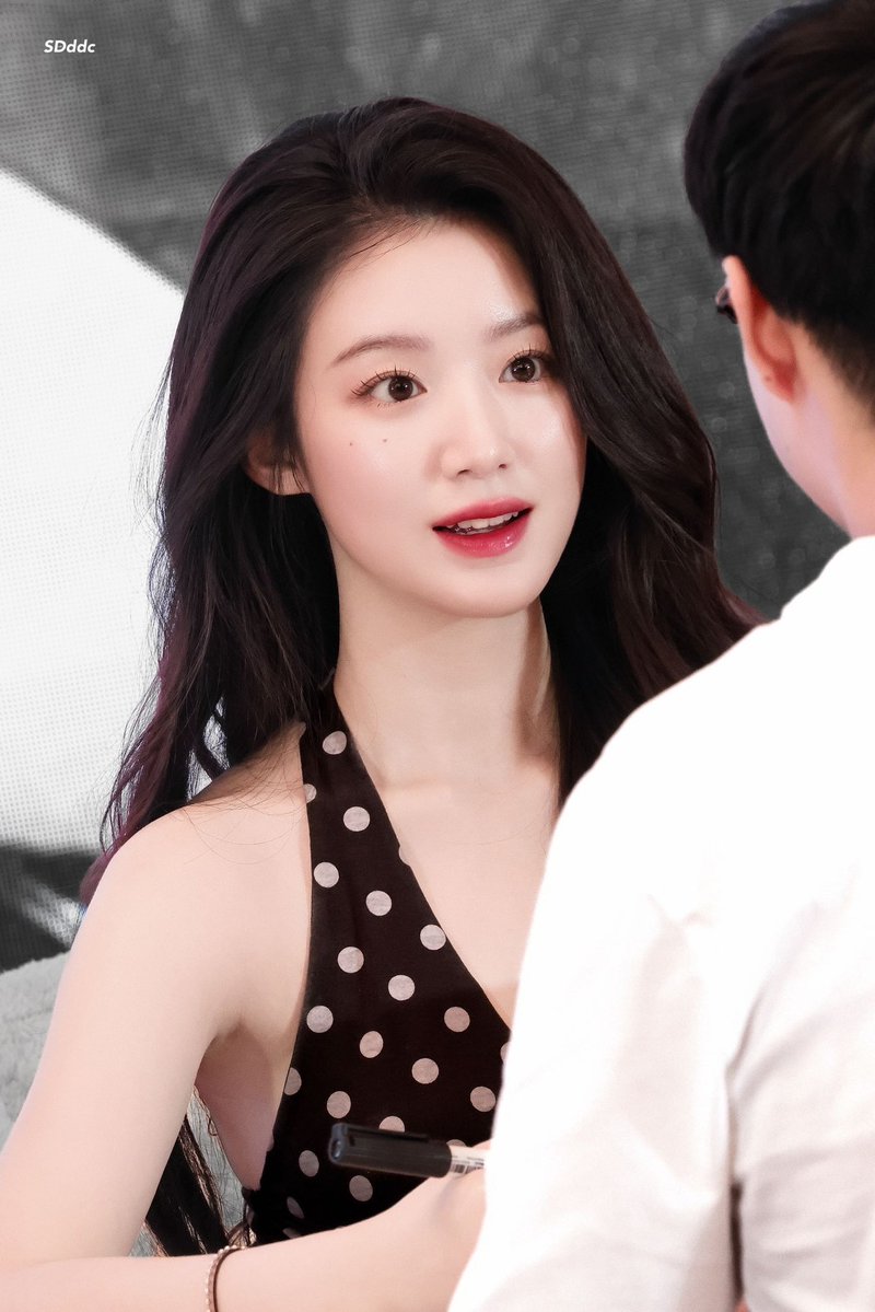 SDddc_shu106's tweet image. 250715
๐ค๐ค๐ค
#์ํ #SHUHUA #่่ฏ
#์์ด๋คย #idle