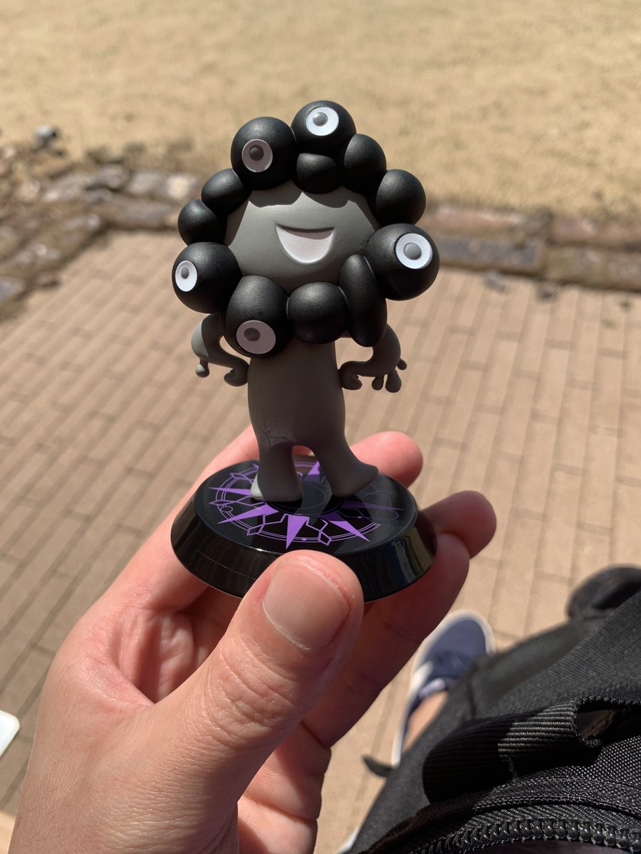 ル*M様 ミャクミャク　ブラック　（座り） 大阪・関西万博 EXPO2025】ミャクミャク ぬいぐるみ/マスコット