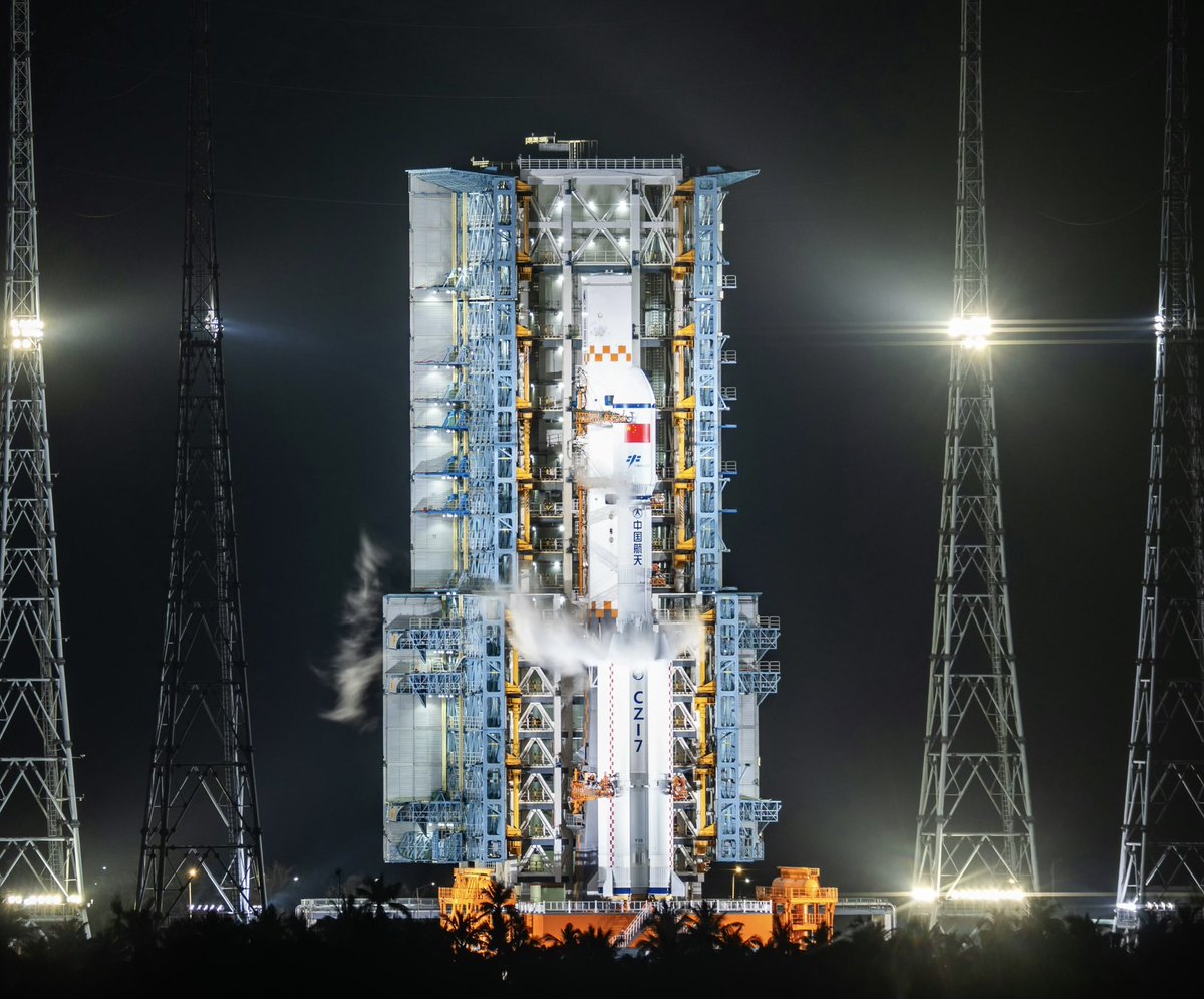 dsshhh112's tweet image. At 5:34 Beijing Time on July 15, 2025, the Long March-7 Y10 carrying the Tianzhou-9 cargo spacecraft was successfully launched.