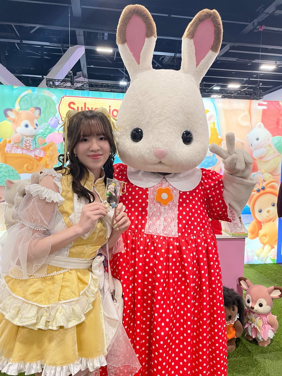 eule_etd's tweet photo. thank you for smash! 2025 🍃🌙🦋

so grateful to have had the opportunity to perform again this year with étude, as well as get to meet @arcanaproject (they’re so sweet! 🥹)
also glad i got to show off my new utau cosplay that i made 😋 will definitely wear her again next time! https://t.co/HRwzHB51ns