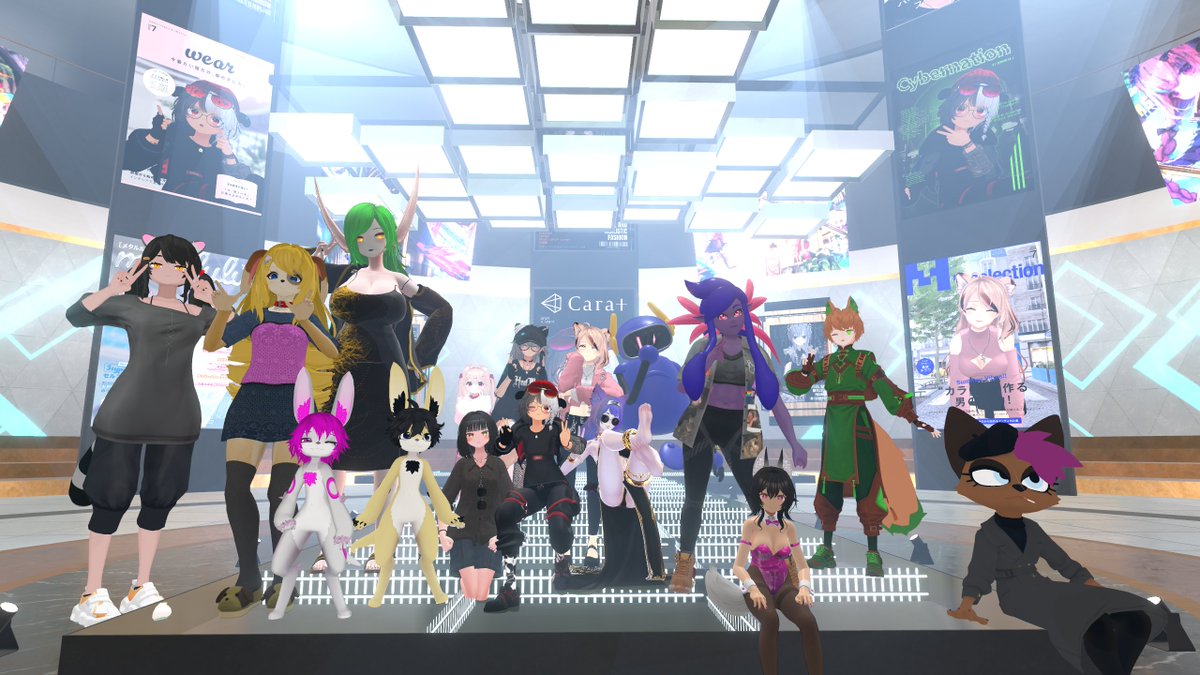 GlueIsRequired's tweet image. Vket 2025 Summer ~ I found out we're all models 🕶️
#VketPhoto #Vket2025Summer #Vketはじまったな #VRChat