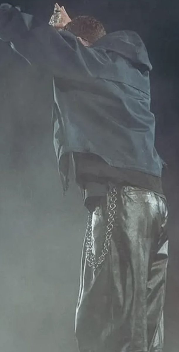 timbertush's tweet image. 