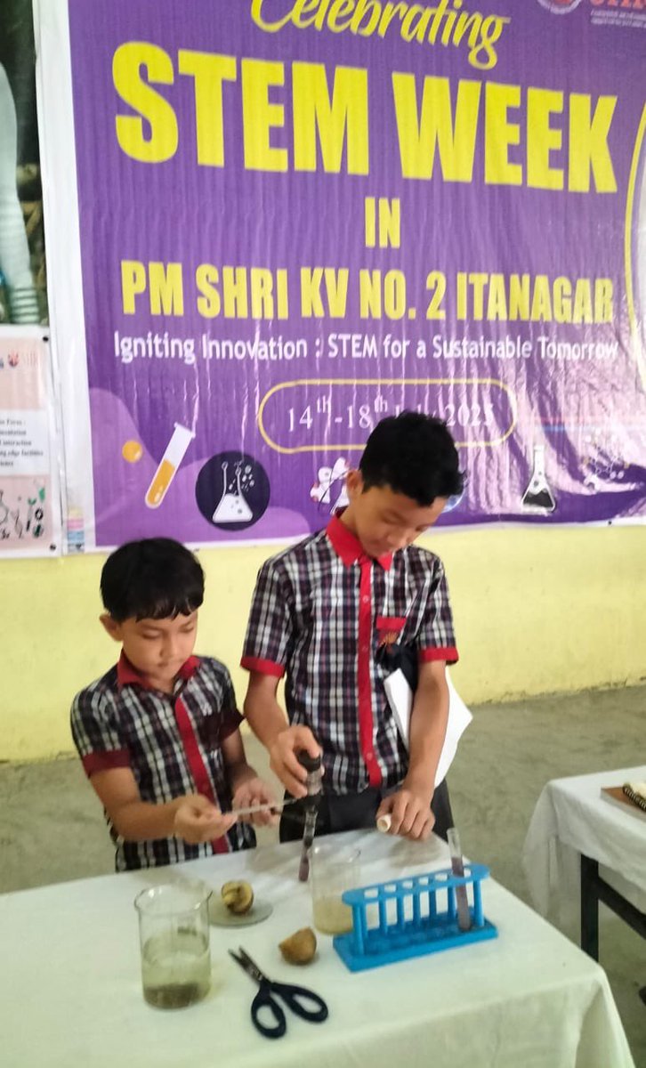 KItanagar's tweet image. 🔬🧪 STEM Activity Highlight
👩‍🔬 Iodine Test Experiment conducted on 15.07.25 at
PM SHRI Kendriya Vidyalaya No.2, Itanagar
Students explored starch presence in food items through scientific observation &amp;amp; hands-on learning!
#STEMeducation #IodineTest #KVS 
@KVS_HQ @KVSRO_TINSUKIA