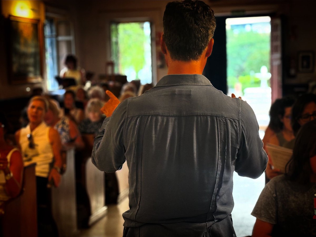 AntoniodelPino's tweet photo. #workinprogress #choir #conductorlife https://t.co/cNSnraGWpb