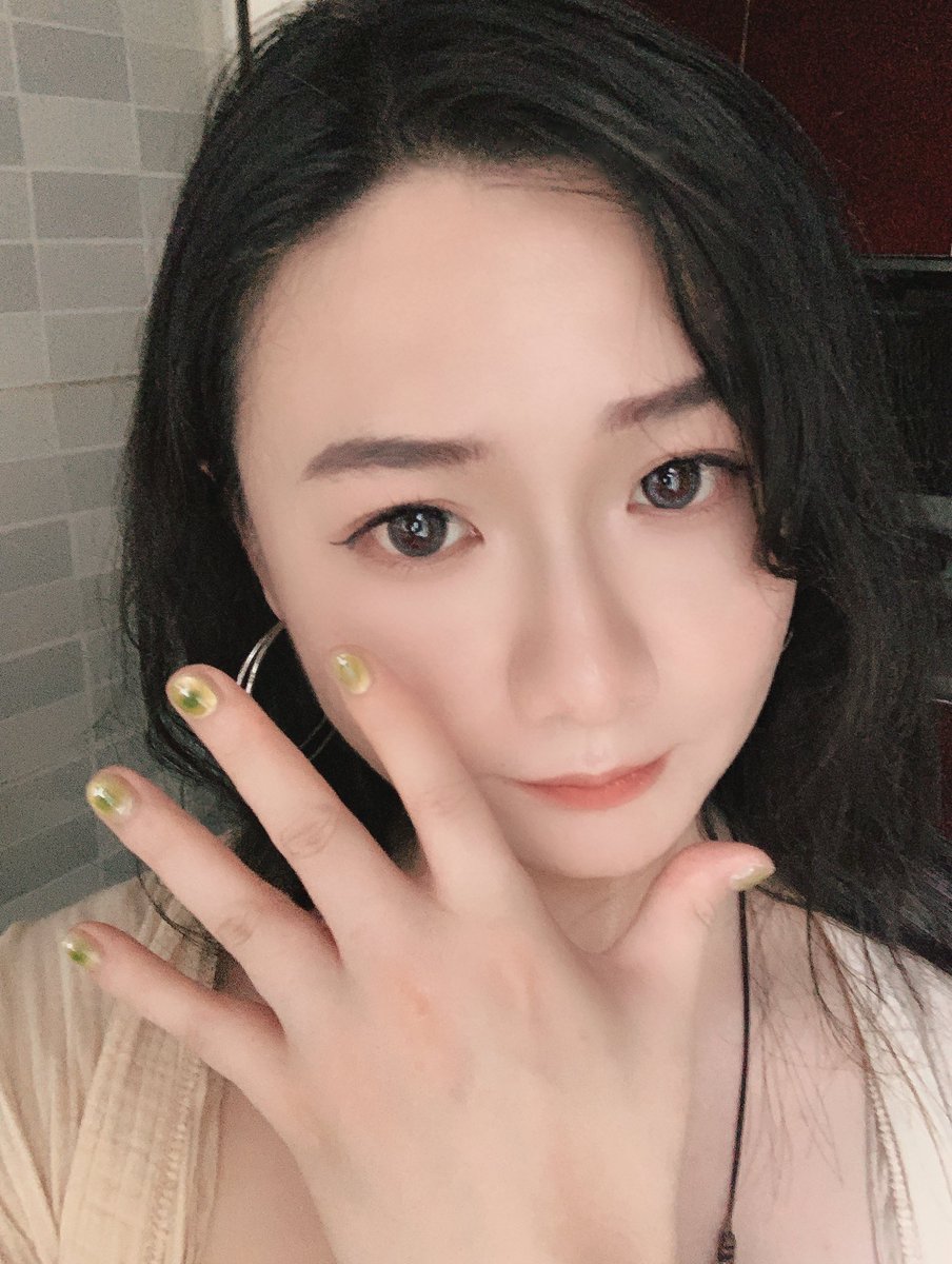 HarveyGong's tweet photo. 瘦不少，好好好

#跨性别 #ts https://t.co/MZ5F1R3v5x