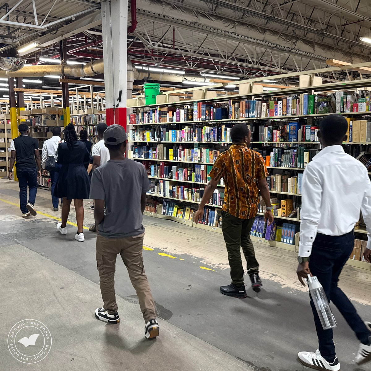 BWBooks's tweet image. We're proud to have hosted the Mandela Fellowship at Better World Books! Getting to spend hands-on time with young entrepreneurs as we followed the journey of a book from library to customer was the highlight of our week.